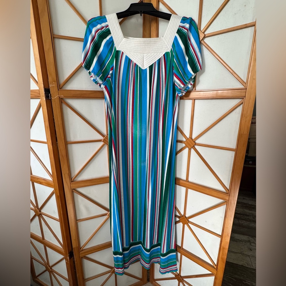 Mrs. Roper costume! Tiffany Loungewear House Dress Lounge Piece Size Medium